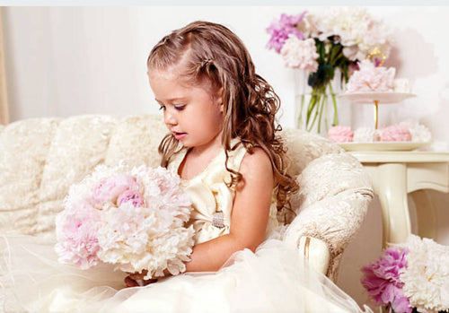 Little Ladies - Luxurious Weddings