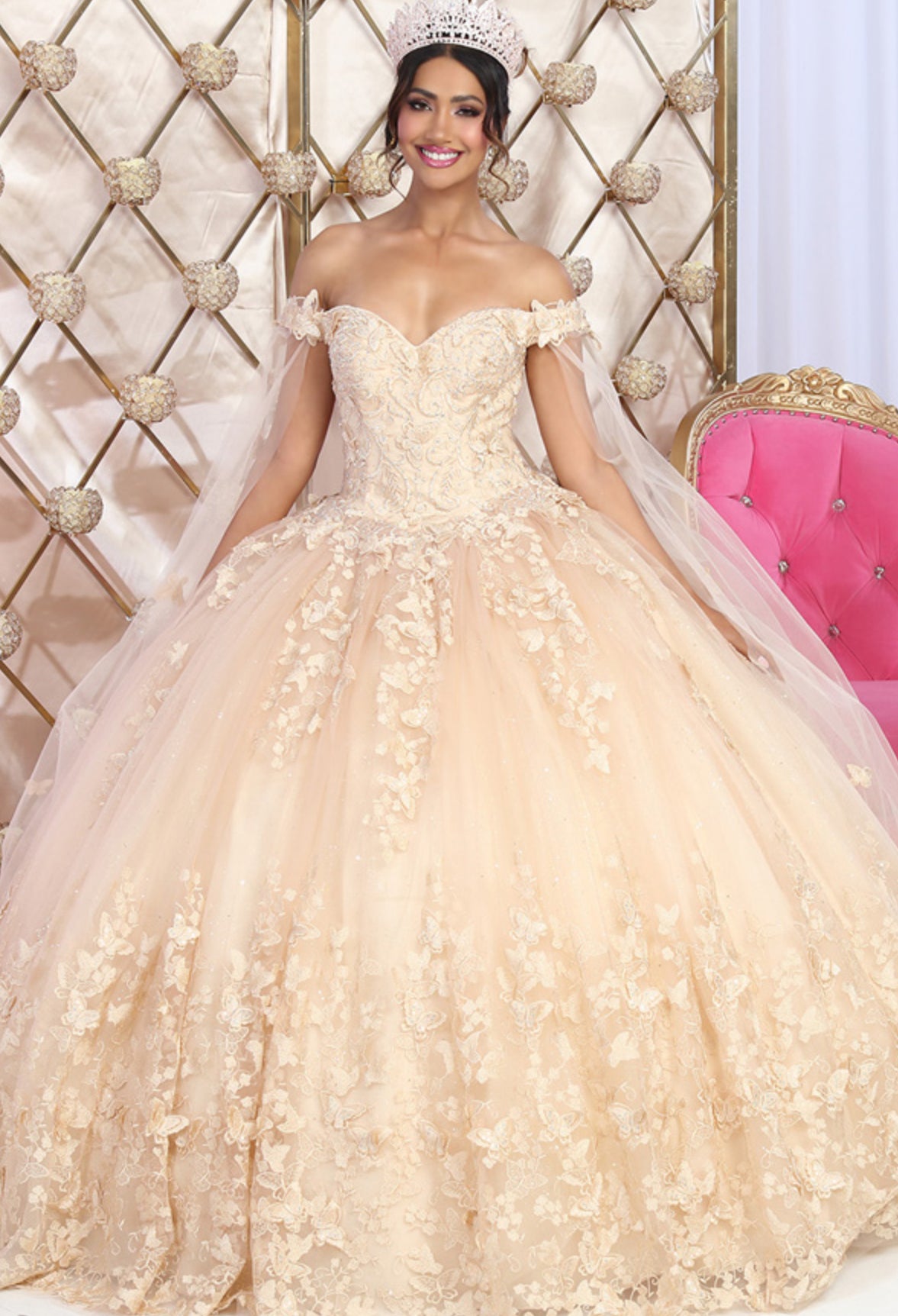 Majestic Grace Quinquennia Gown Quinceanera dress Luxurious Weddings