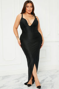 On Scene Maxi Dress - Red Dresses Luxurious Weddings