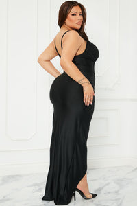 On Scene Maxi Dress - Red Dresses Luxurious Weddings