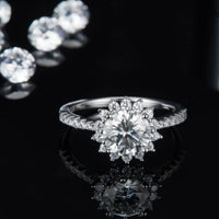 2 Carat Moissanite 925 Sterling Silver Ring Rings Luxurious Weddings