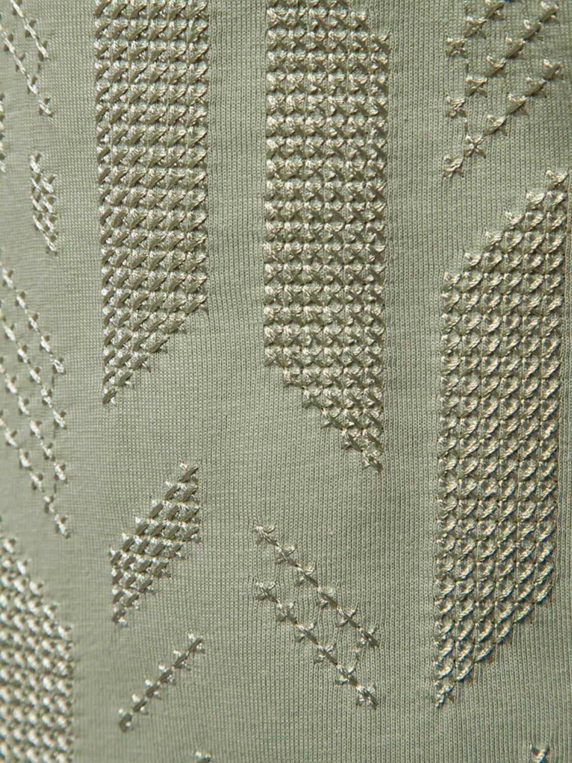 Men's Round Neck Geometric Embroidered T-Shirt Men's Tshirts Luxurious Weddings