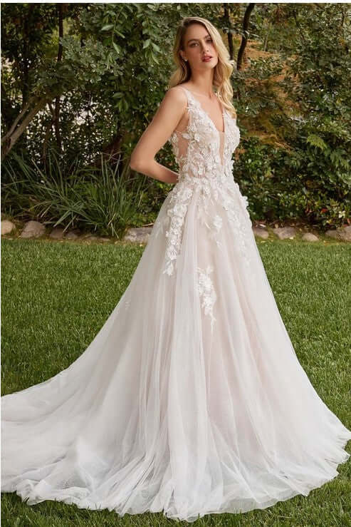 Elegant A-Line Wedding Dress with Removable Sleeves Wedding Dress Luxurious Weddings