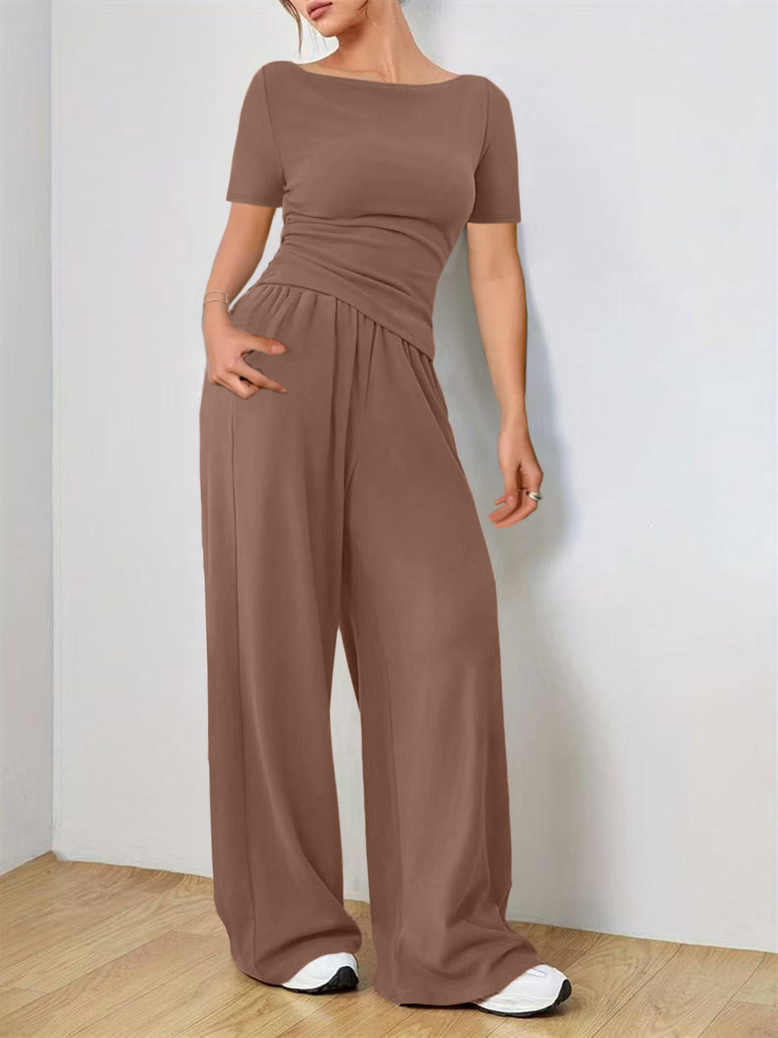 Round Neck Short Sleeve T-Shirt and Pants Set Matching Sets Luxurious Weddings