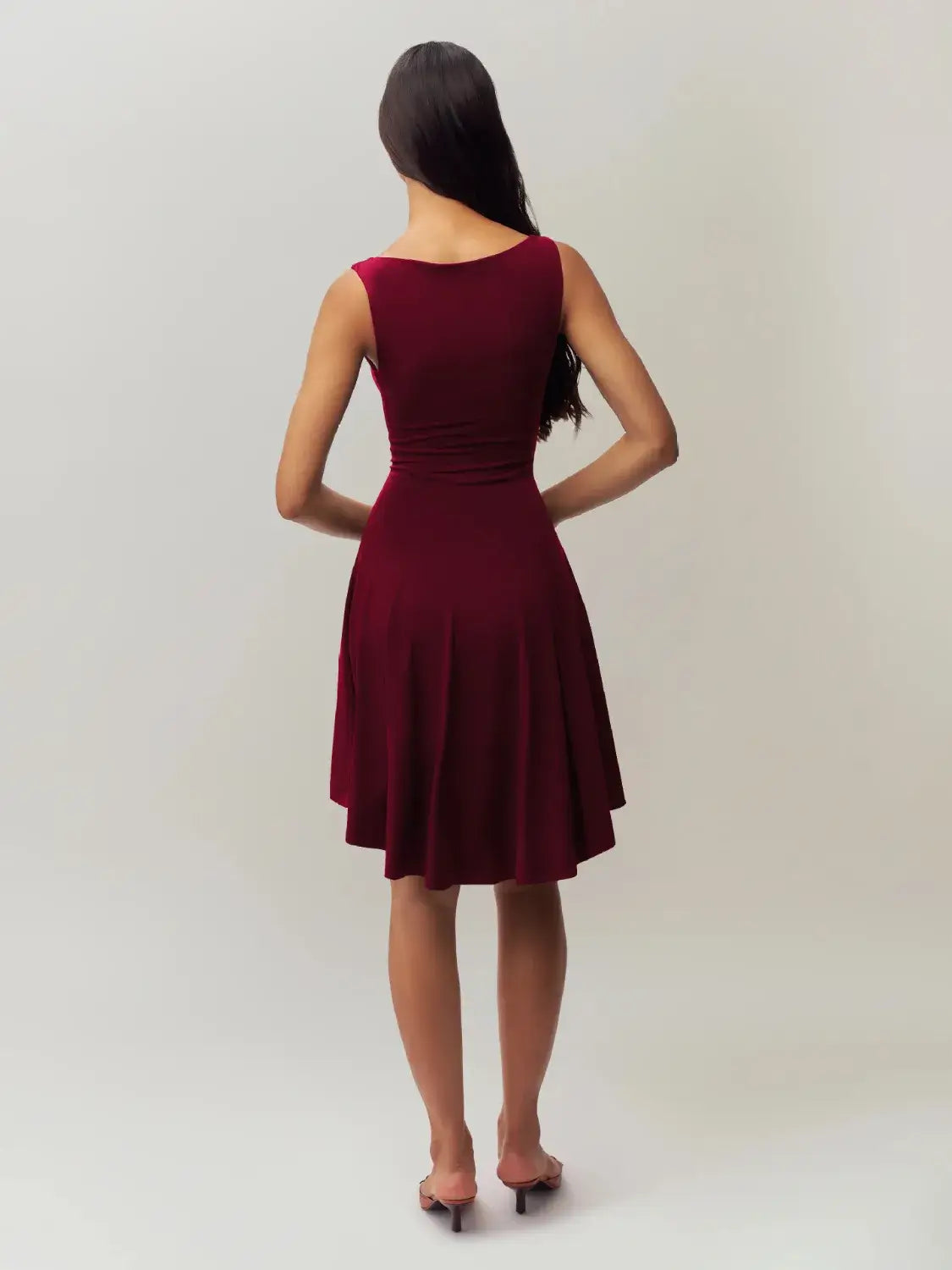 High-Low Round Neck Sleeveless Dress Dresses Luxurious Weddings