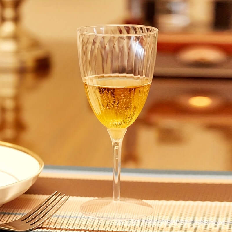 96pcs Clear Plastic Goblets – Perfect for Any Occasion Tableware Luxurious Weddings