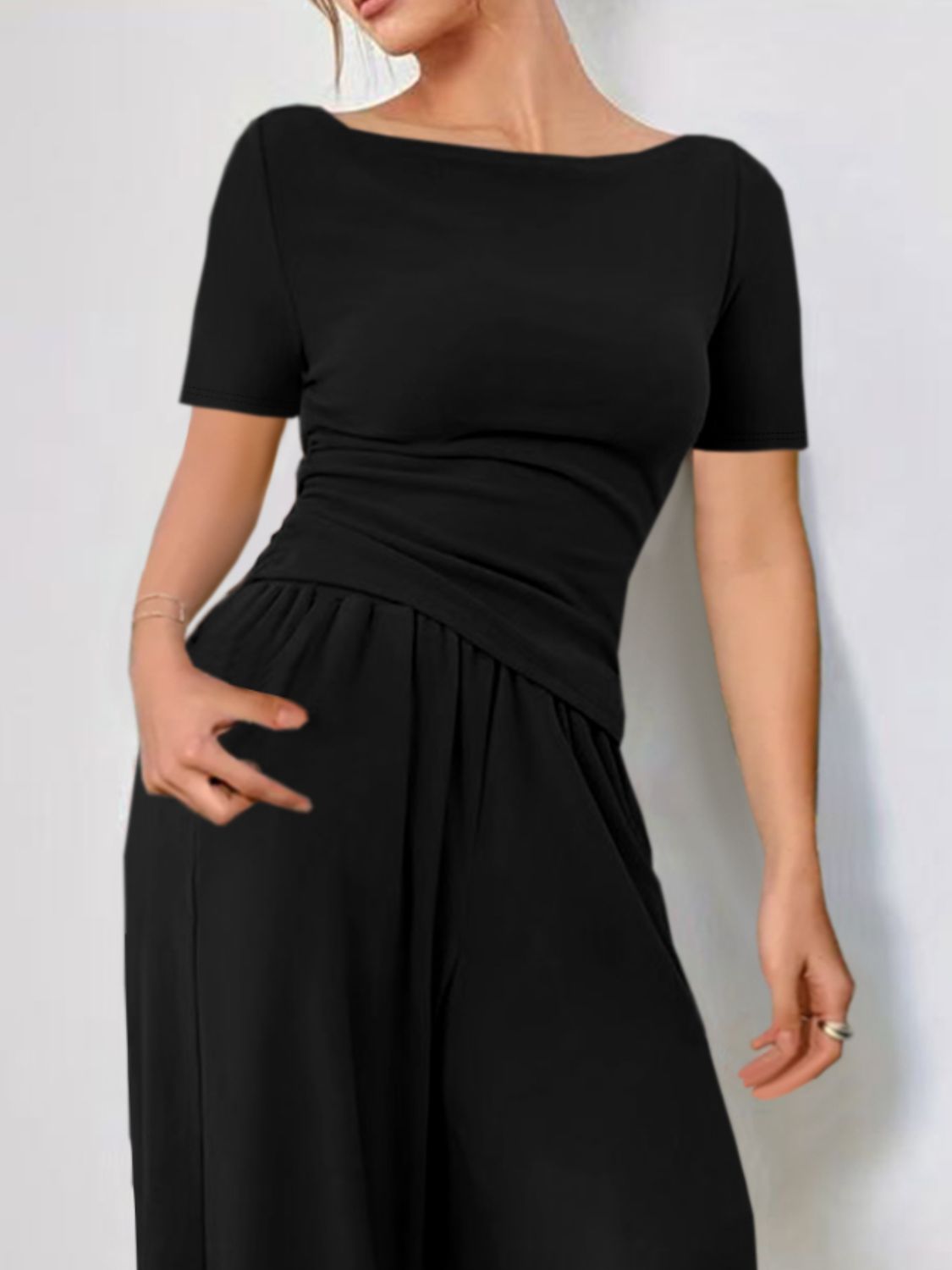 Round Neck Short Sleeve T-Shirt and Pants Set Matching Sets Luxurious Weddings