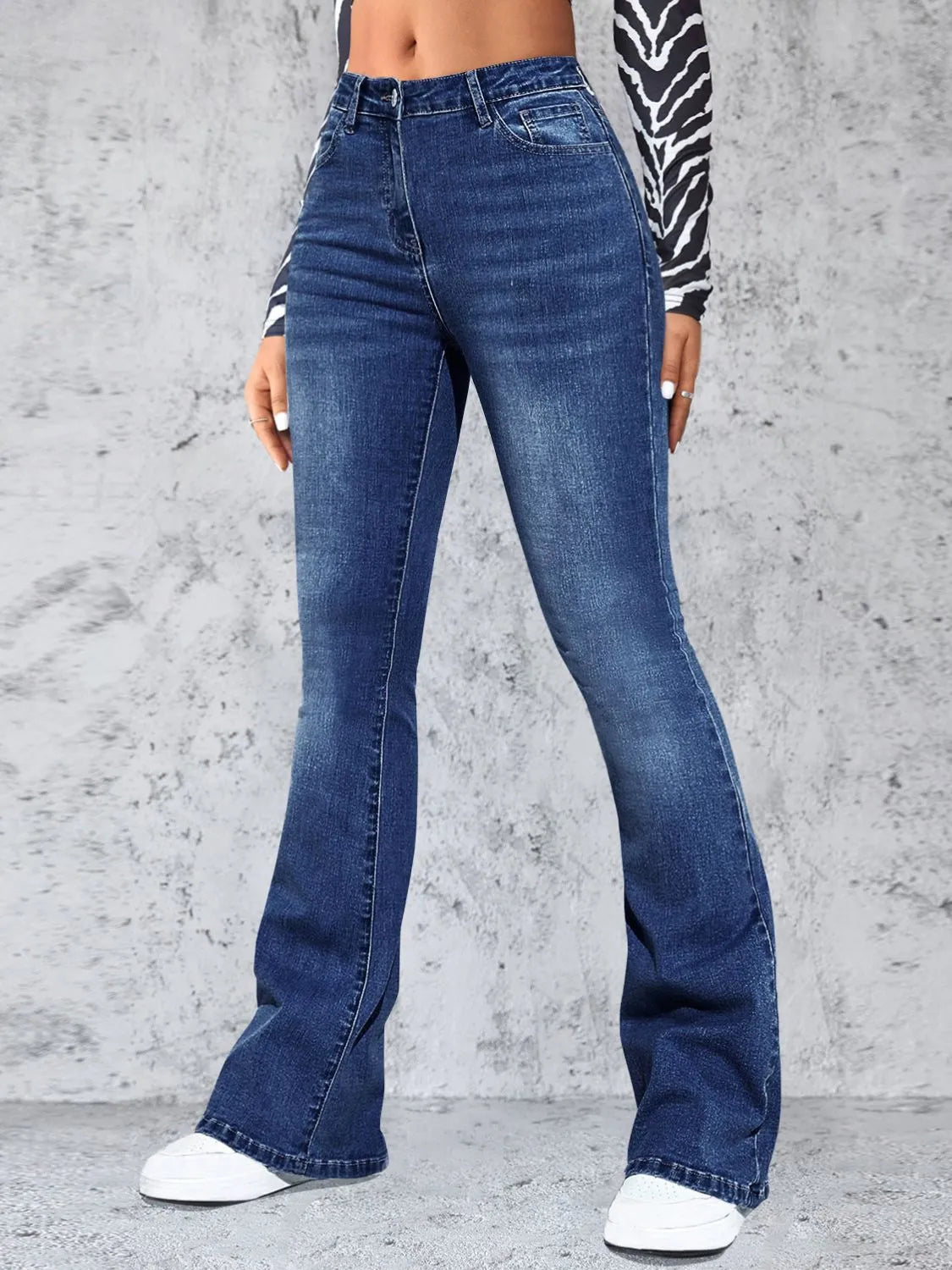 High Rise Jeans with Pockets jeans Luxurious Weddings