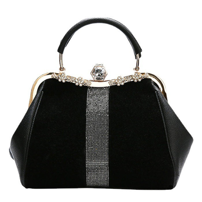 Luxurious Women's Handheld Diamond Bag with elegant design, perfect for weddings and special occasions.