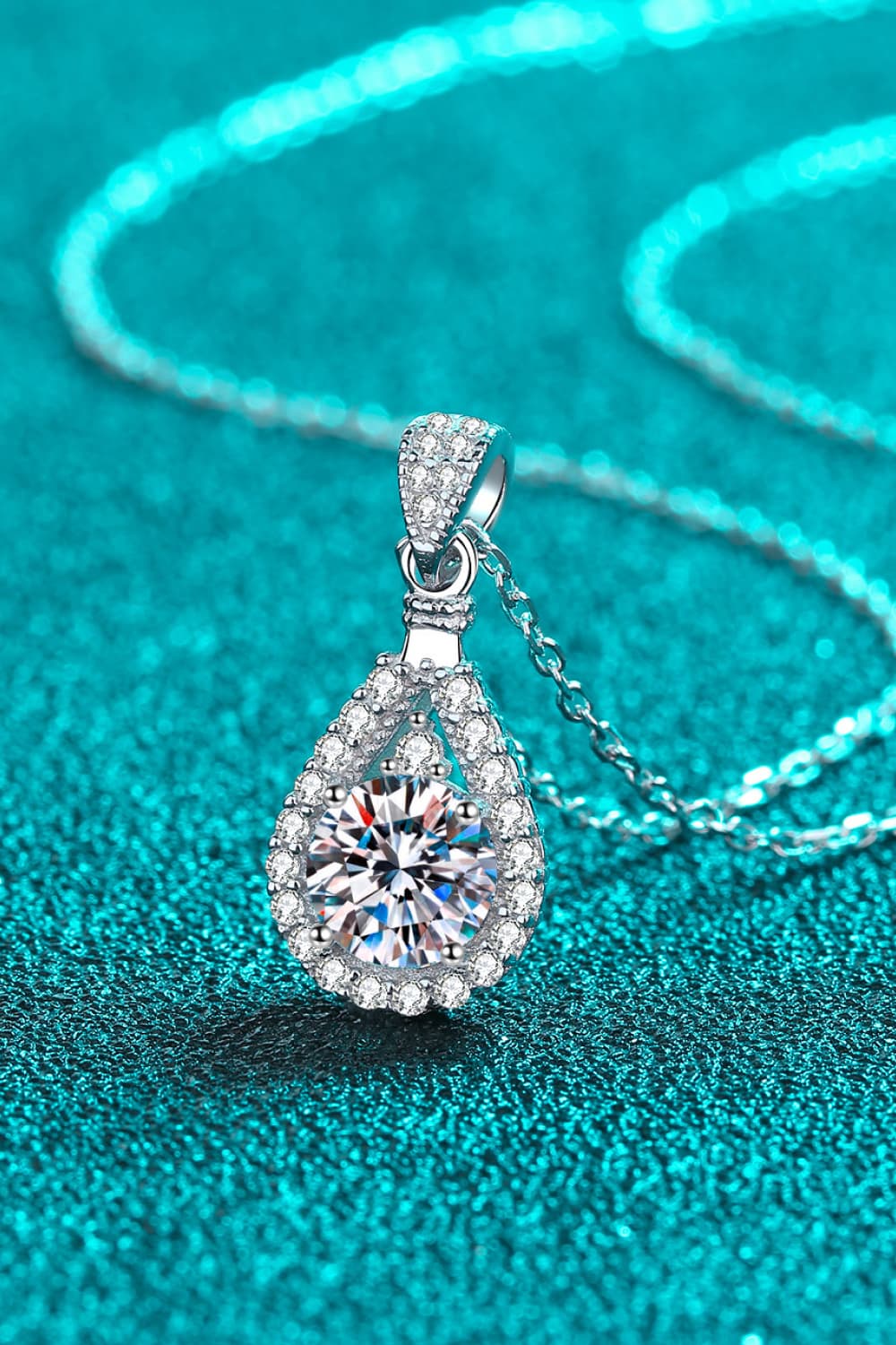 2 Carat Moissanite Teardrop Pendant 925 Sterling Silver Necklace Luxurious Weddings