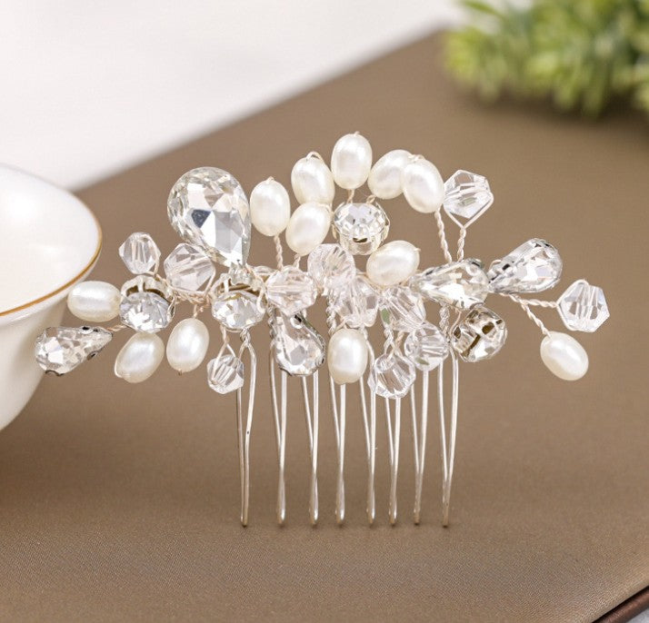 Simple wedding jewelry crystal pearl handmade crystal hair comb Hair Comb Luxurious Weddings