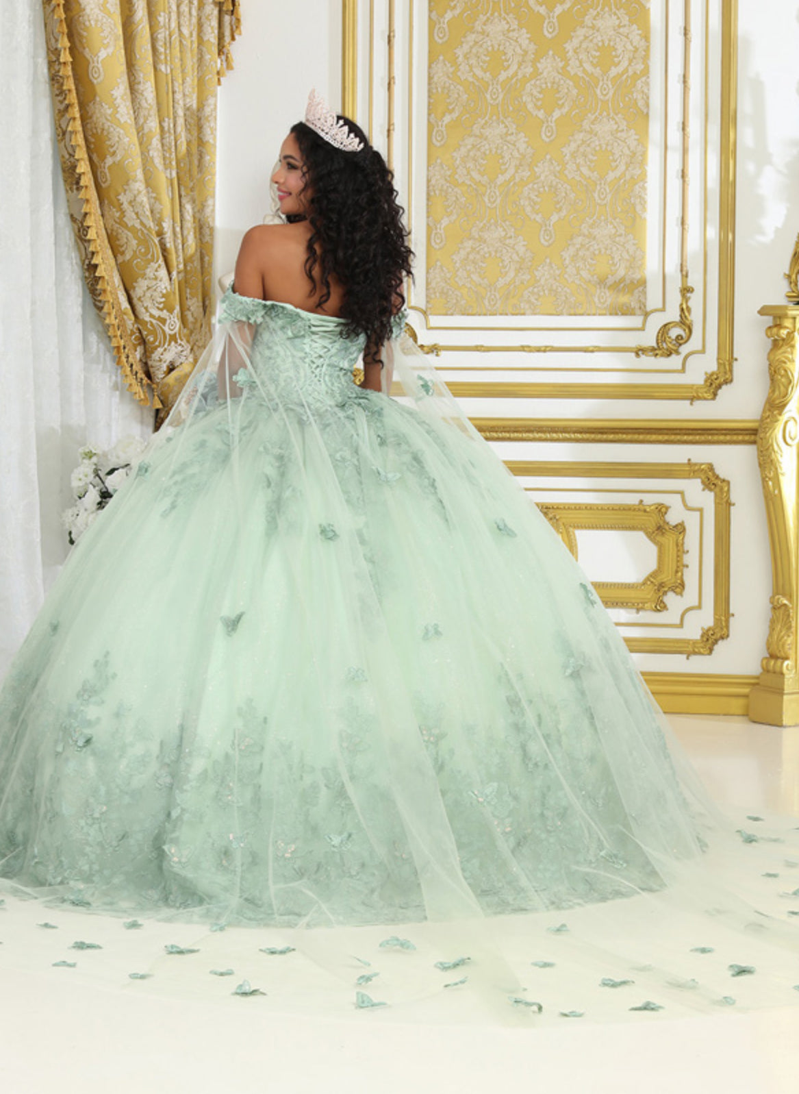 Majestic Grace Quinquennia Gown Quinceanera dress Luxurious Weddings