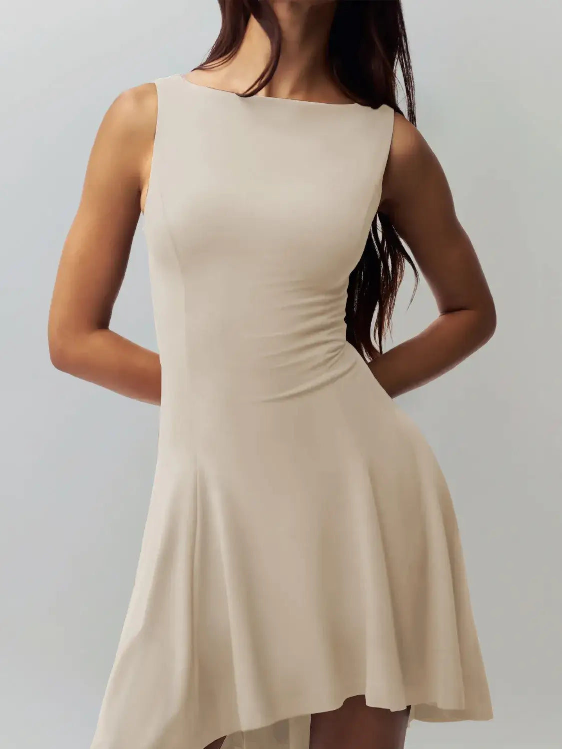 High-Low Round Neck Sleeveless Dress Dresses Luxurious Weddings