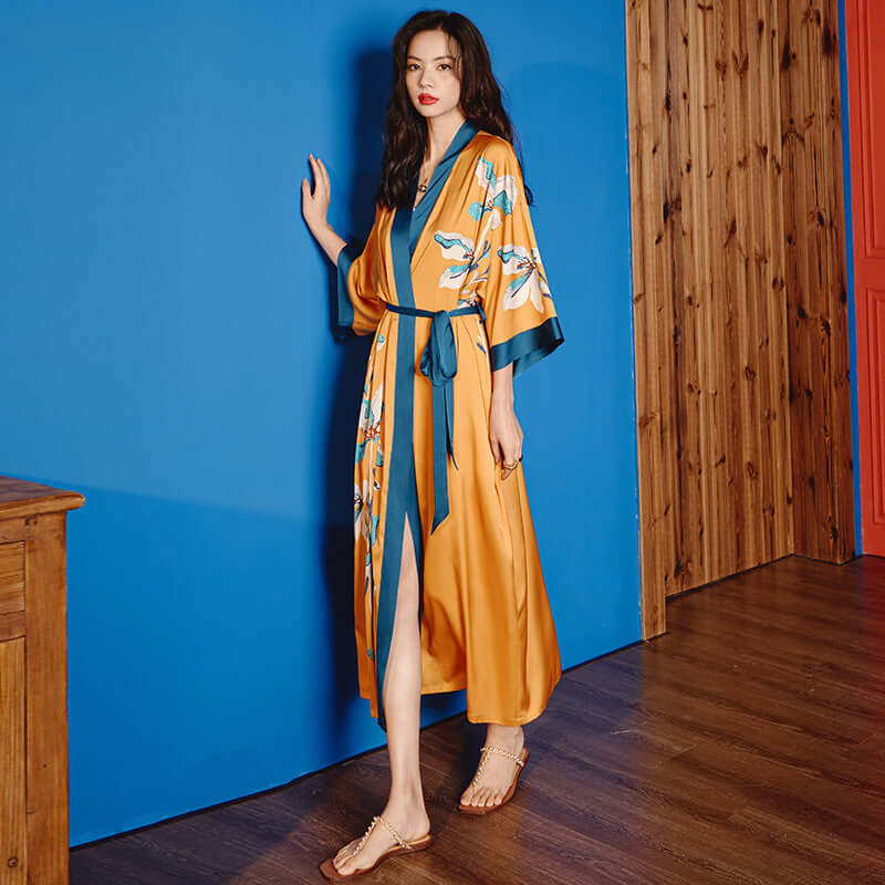 Satin Light Luxury Plus Size Robe Satin Robe Luxurious Weddings