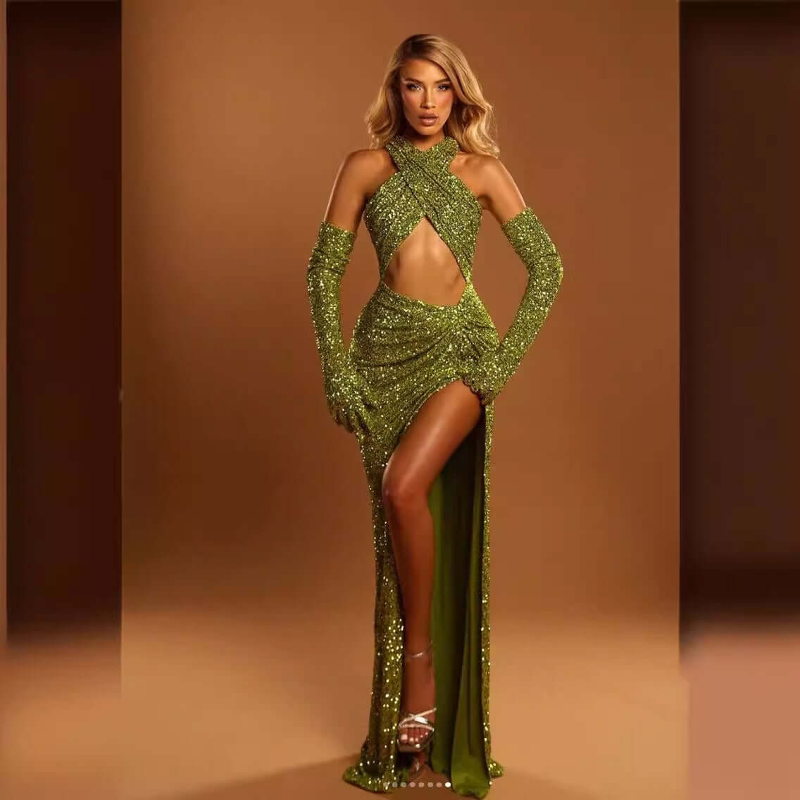 Elegant backless halterneck sexy sequined green bodycon Bodycon dress Luxurious Weddings