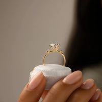 925 Sterling Silver Moissanite Ring Jewelry Luxurious Weddings