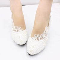 White Lace Wedding Shoes, 4 Sizes Bridal flats Luxurious Weddings
