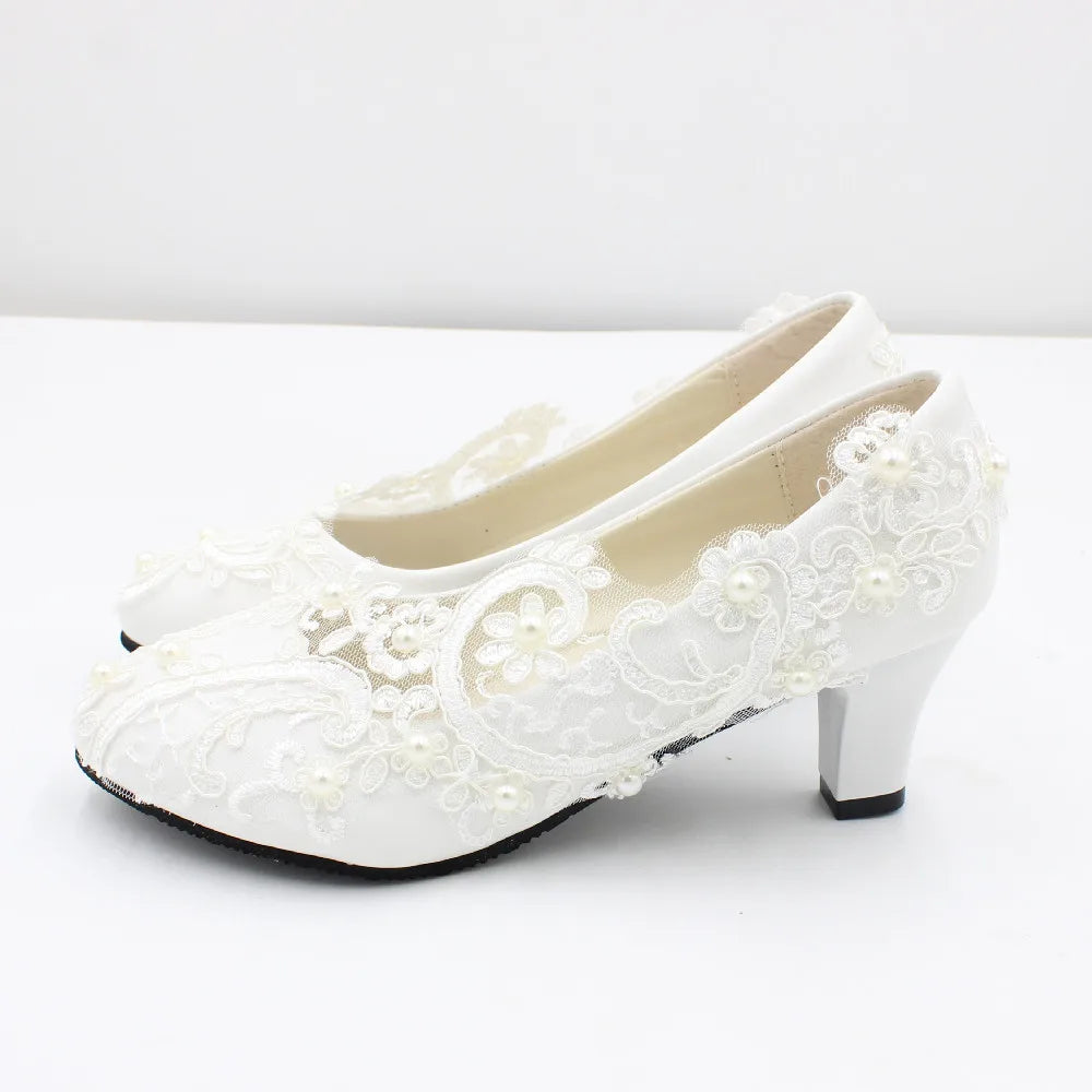White Lace Wedding Shoes, 4 Sizes Bridal flats Luxurious Weddings