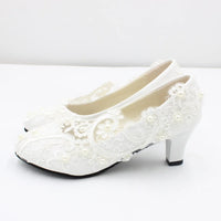 White Lace Wedding Shoes, 4 Sizes Bridal flats Luxurious Weddings