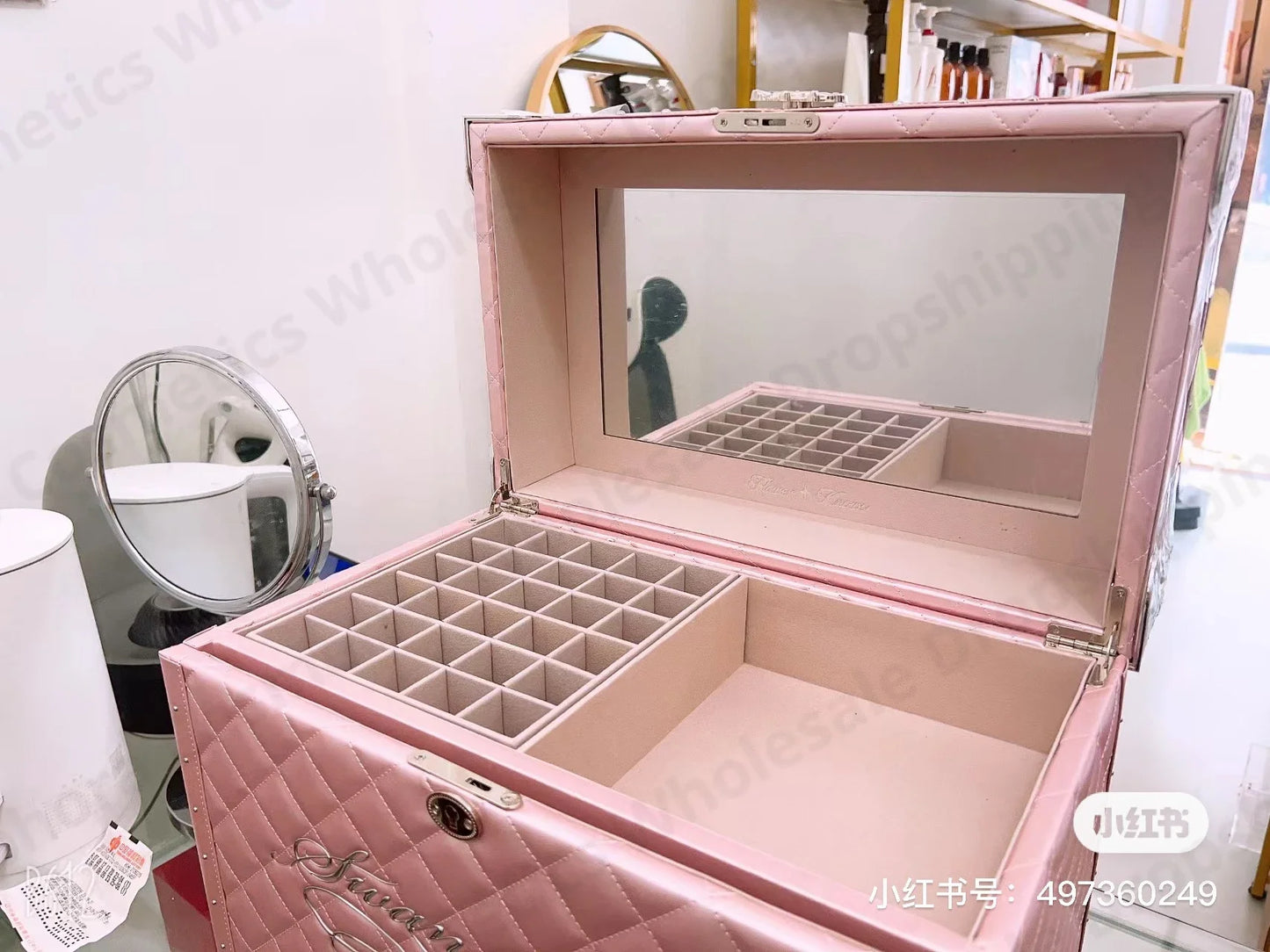 Flower Knows Swan Ballet Pink Antique Makeup Case Makeup Organizer Luxurious Weddings