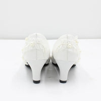 White Lace Wedding Shoes, 4 Sizes Bridal flats Luxurious Weddings