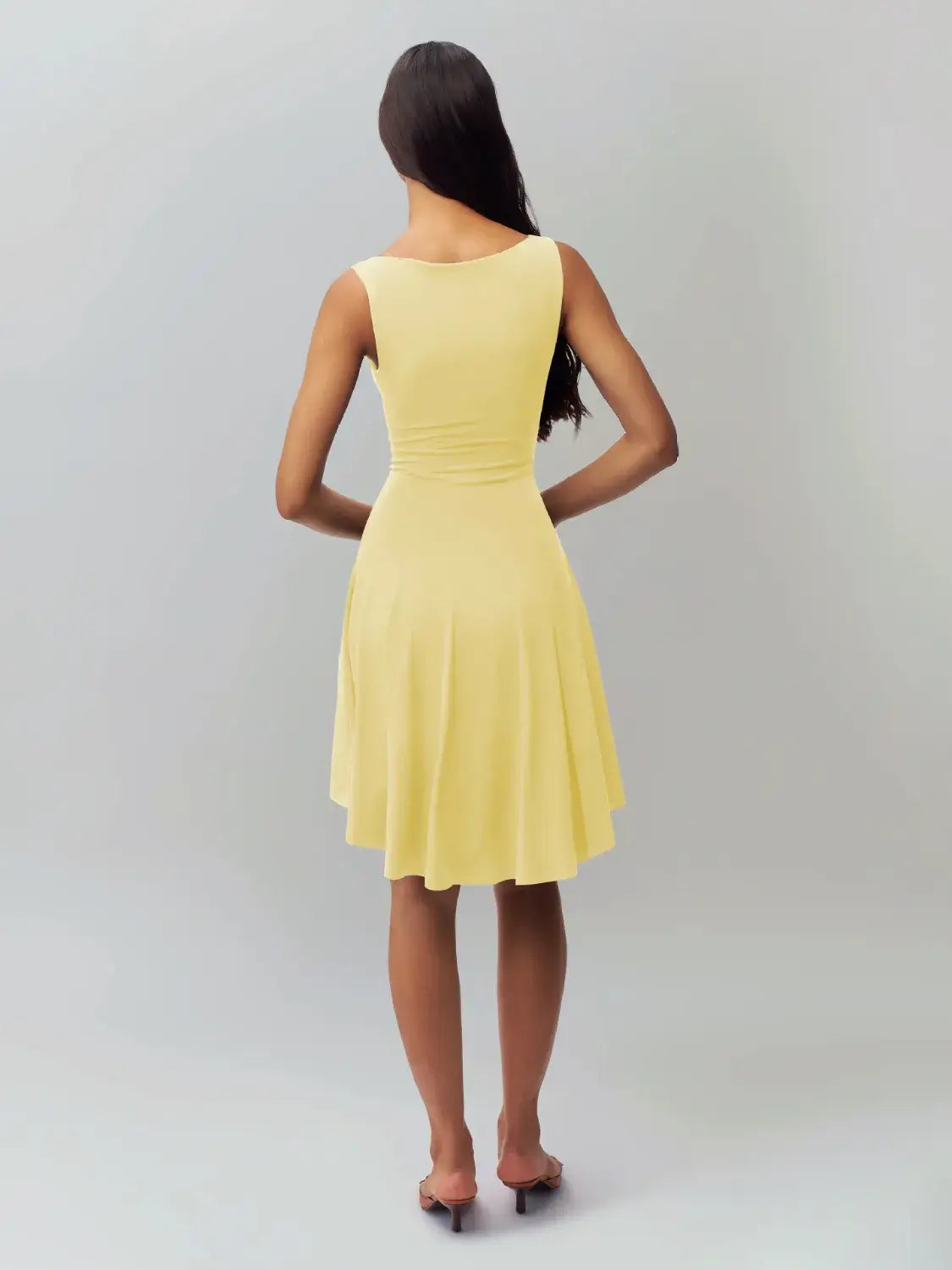 High-Low Round Neck Sleeveless Dress Dresses Luxurious Weddings