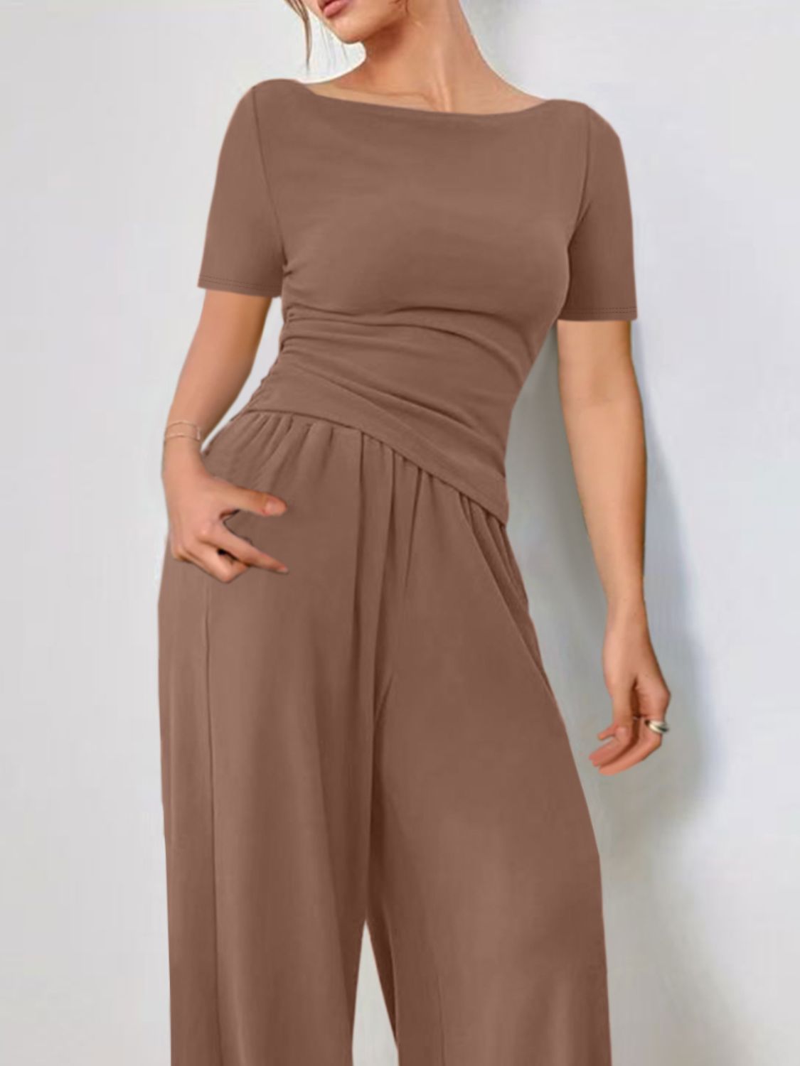 Round Neck Short Sleeve T-Shirt and Pants Set Matching Sets Luxurious Weddings