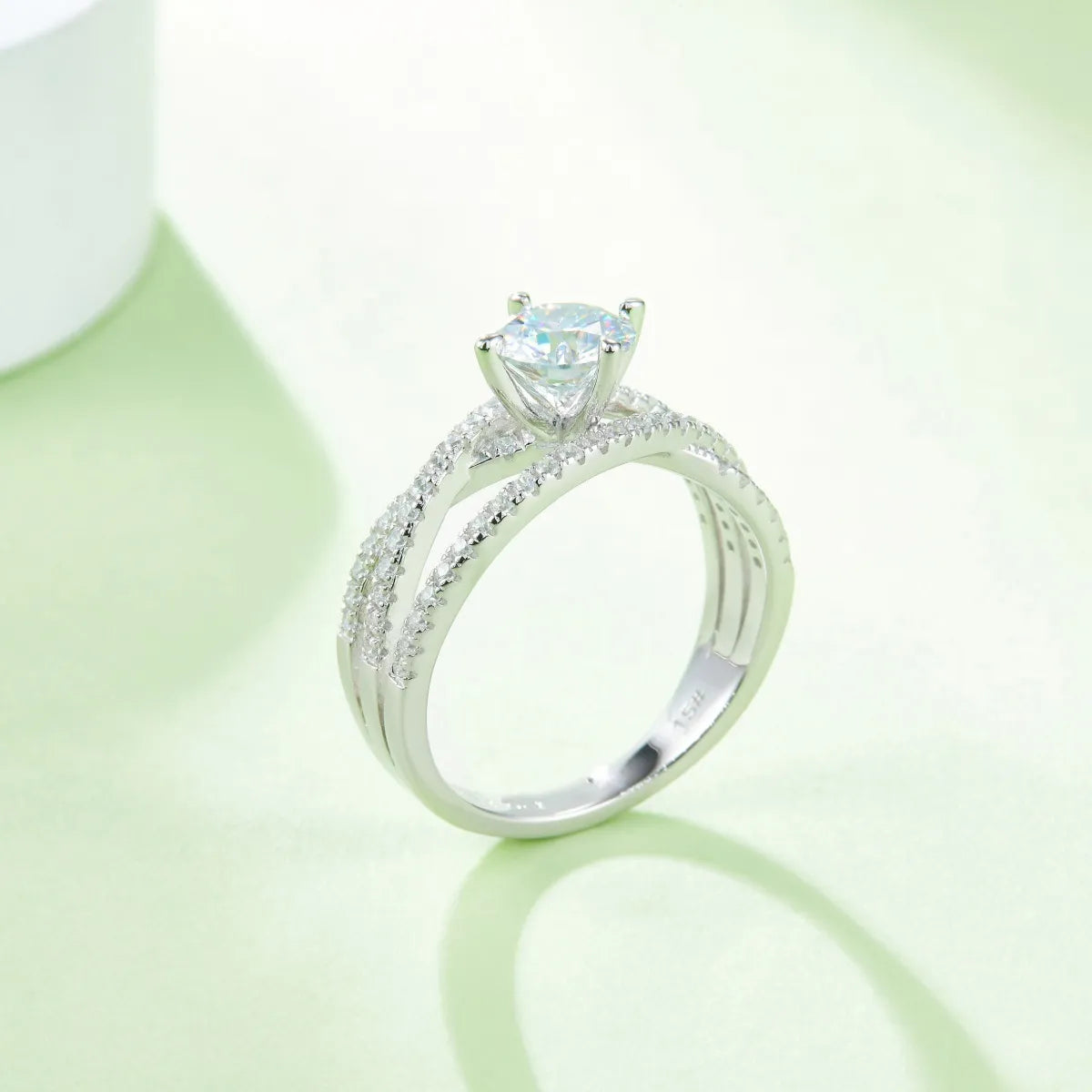 1 Carat Moissanite 925 Sterling Silver Ring Luxurious Weddings