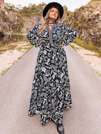 Plus Size Long Sleeve Maxi Dress Plus size dress Luxurious Weddings