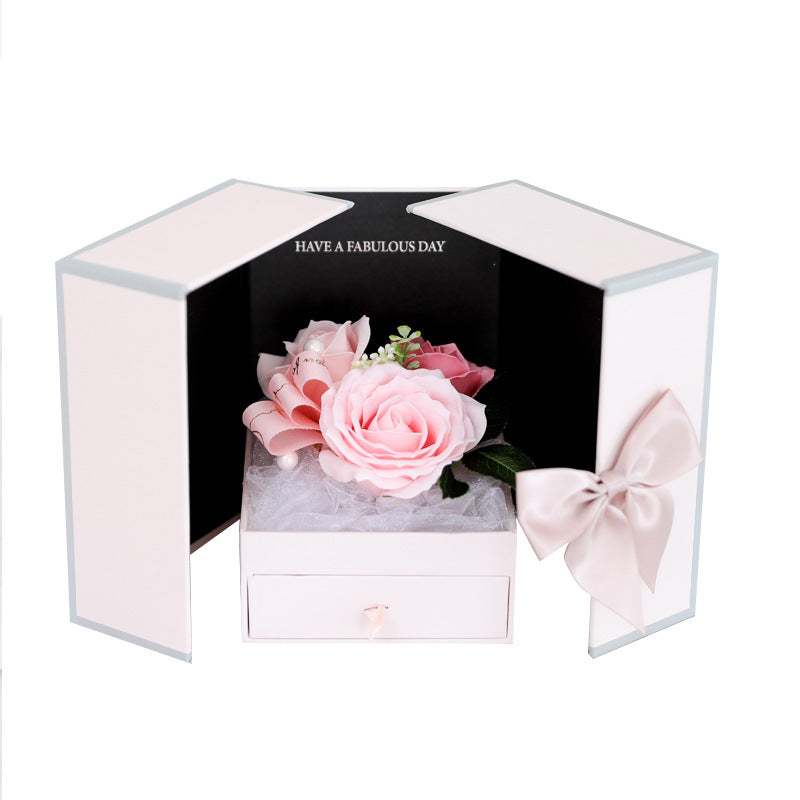 Valentine's Day Creative Roses Jewelry Gift Box Gift Box Luxurious Weddings