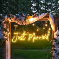 Just Married Neon Signs Neon Signs Luxurious Weddings