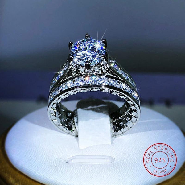 925 Stirling Silver Engagement Rings - Luxurious Weddings