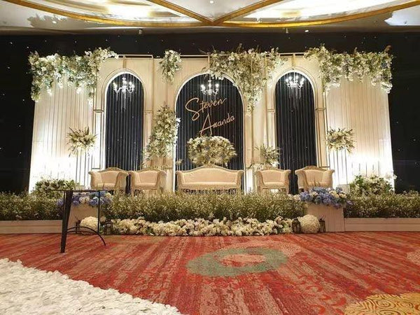 Custom made large wedding background arch decorative frame - Luxurious Weddings