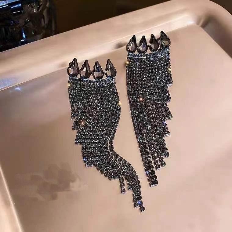 Full Rhinestone Tassel Earrings Earrings Luxurious Weddings