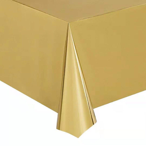 Golden Tablecloth Party Supplies - Luxurious Weddings