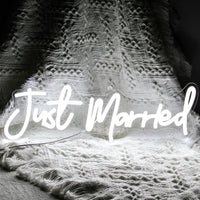 Just Married Neon Signs - Luxurious Weddings