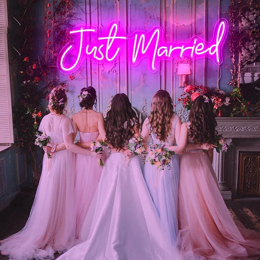 Just Married Neon Signs Neon Signs Luxurious Weddings