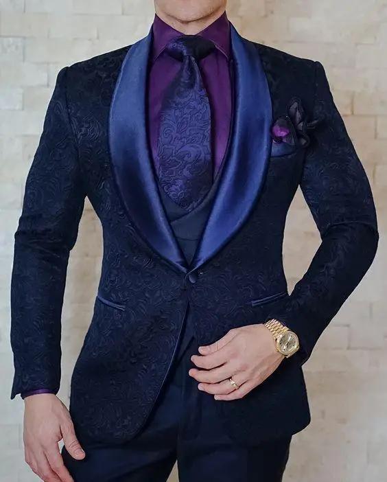 Men’s Suits Gold and Navy Blue Pattern Groom Tuxedos Mens Suits Luxurious Weddings