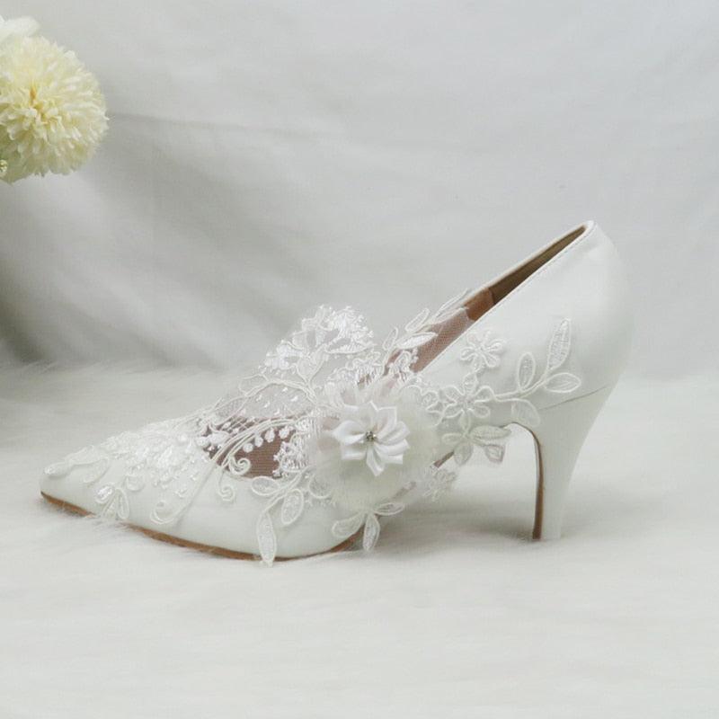 White Flower Pumps wedding shoes Bridal Shoes Luxurious Weddings
