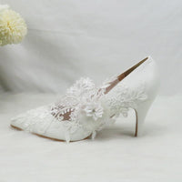 White Flower Pumps wedding shoes Bridal Shoes Luxurious Weddings