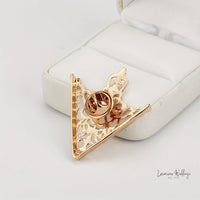 Vintage Collar Buckle Pin - Royal Alloy Design Suit Accessories Luxurious Weddings