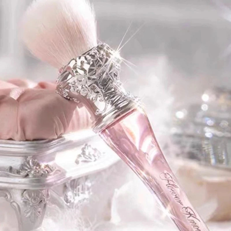 Flower Knows Swan Stippling Brush - Swan Ballet Wool Makeup Essentials Luxurious Weddings