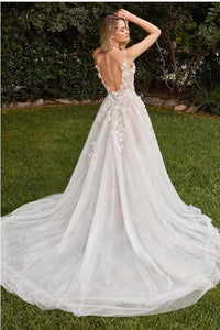 Elegant A-Line Wedding Dress with Removable Sleeves Wedding Dress Luxurious Weddings