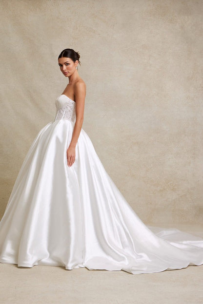 Sweetheart Lace Top A-Line Wedding Gown