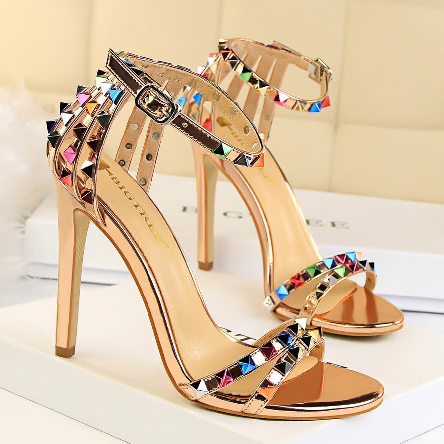 Super high heel color belt sandal heel Luxurious Weddings
