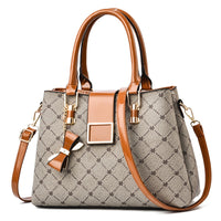 Newposs Woman's Bag, a luxurious handbag perfect for weddings, featuring elegant design and versatile straps.
