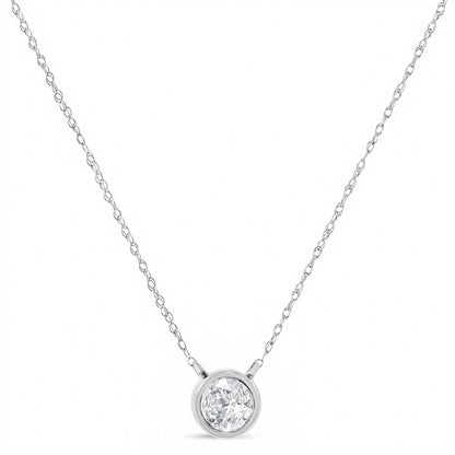 10K White Gold 1/10ct Solitaire Diamond Pendant Necklace Jewellery Luxurious Weddings