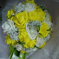 Bride 's Bouquet Red Pink Blue And Purple bouquet Luxurious Weddings