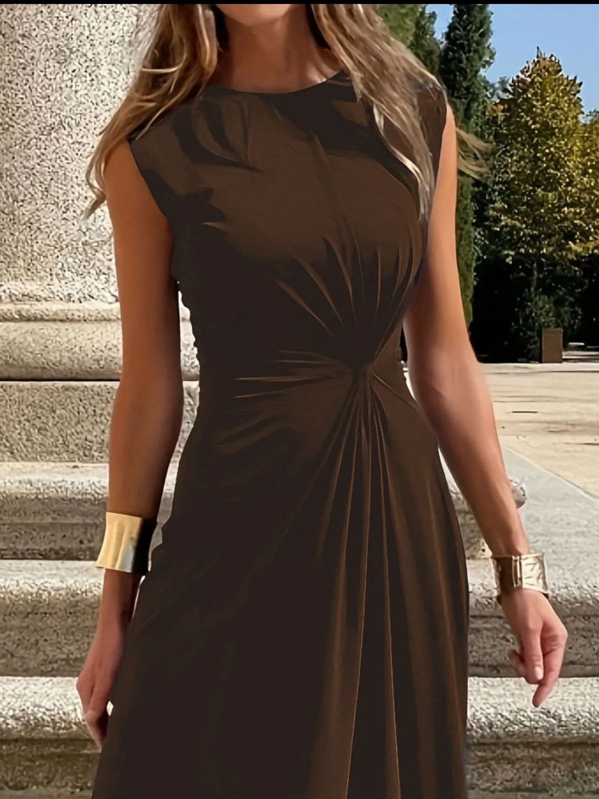 Round Neck Sleeveless Maxi Dress Maxi dress Luxurious Weddings