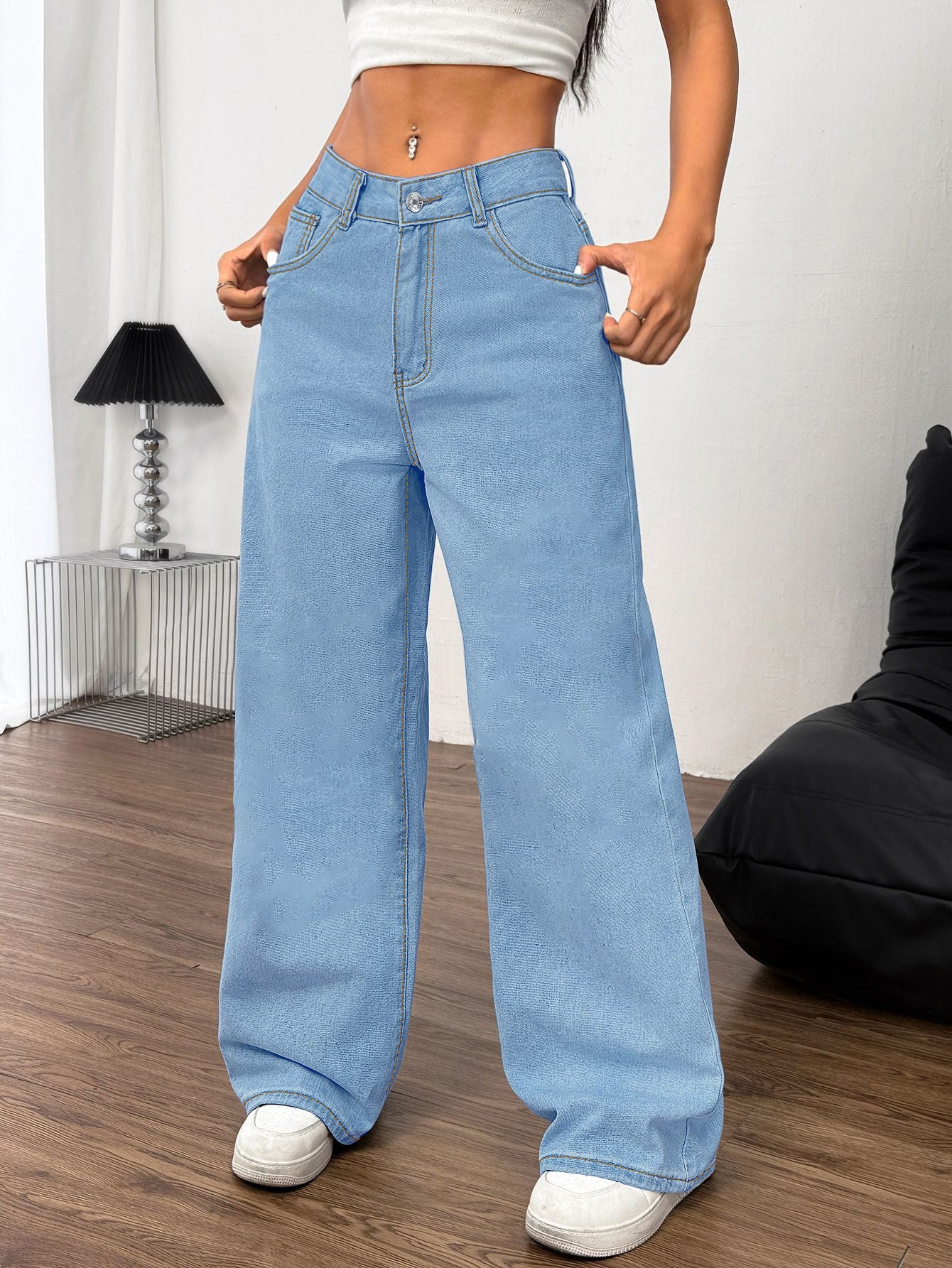 Embroidered Bow Back Wide Leg Jeans Jeans Luxurious Weddings